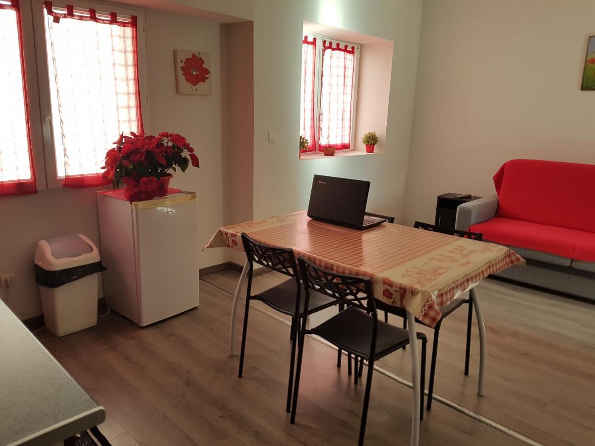 Maison Saint Matteo Lourdes Ngoại thất bức ảnh